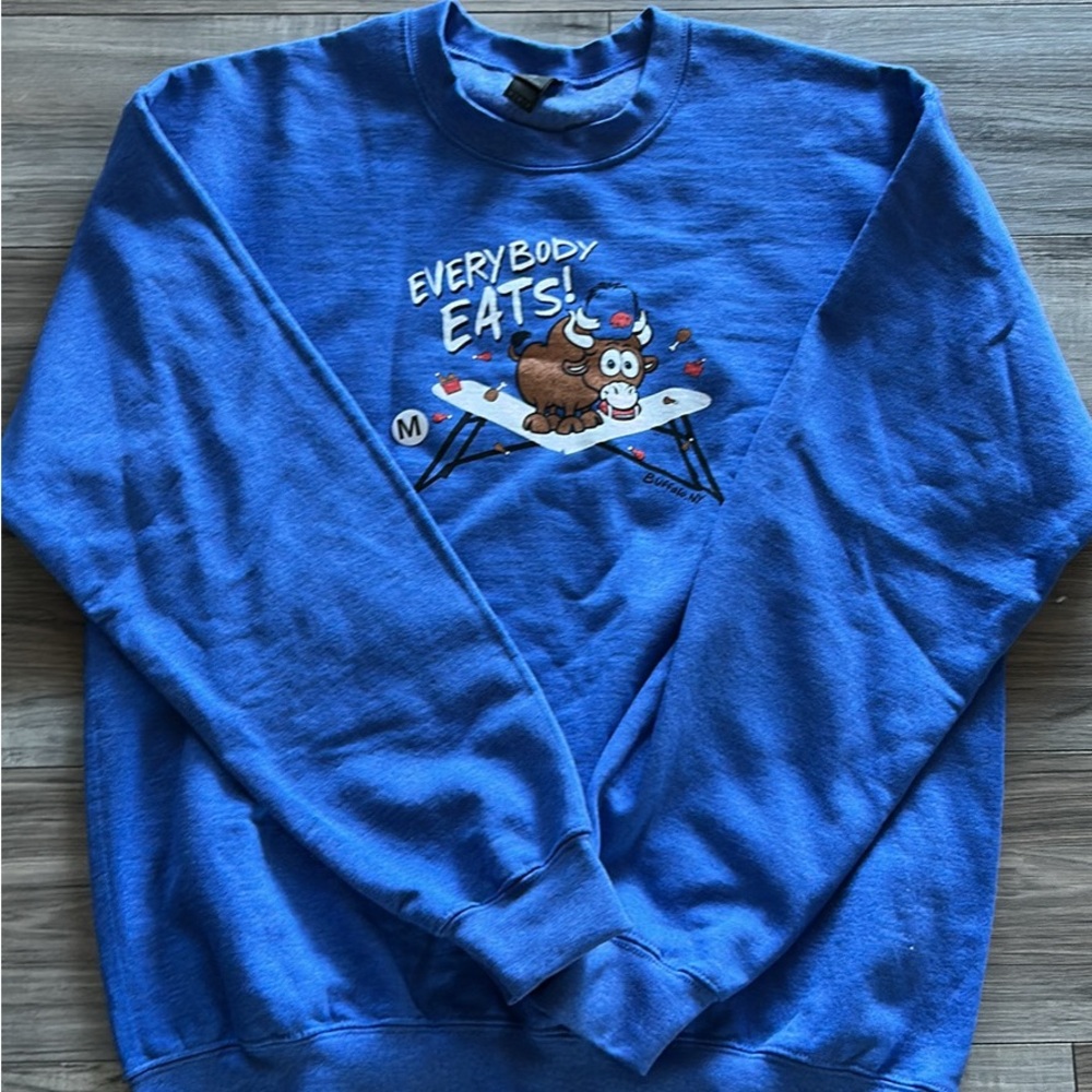 Gildan Blue 'Everybody Eats!' Graphic Crewneck Sweatshirt